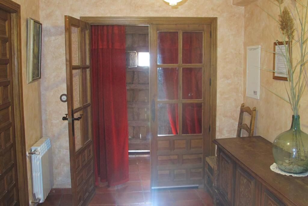 Gran Casa, Lagunas De Ruidera, Bbq, Porche, Chimenea מראה חיצוני תמונה